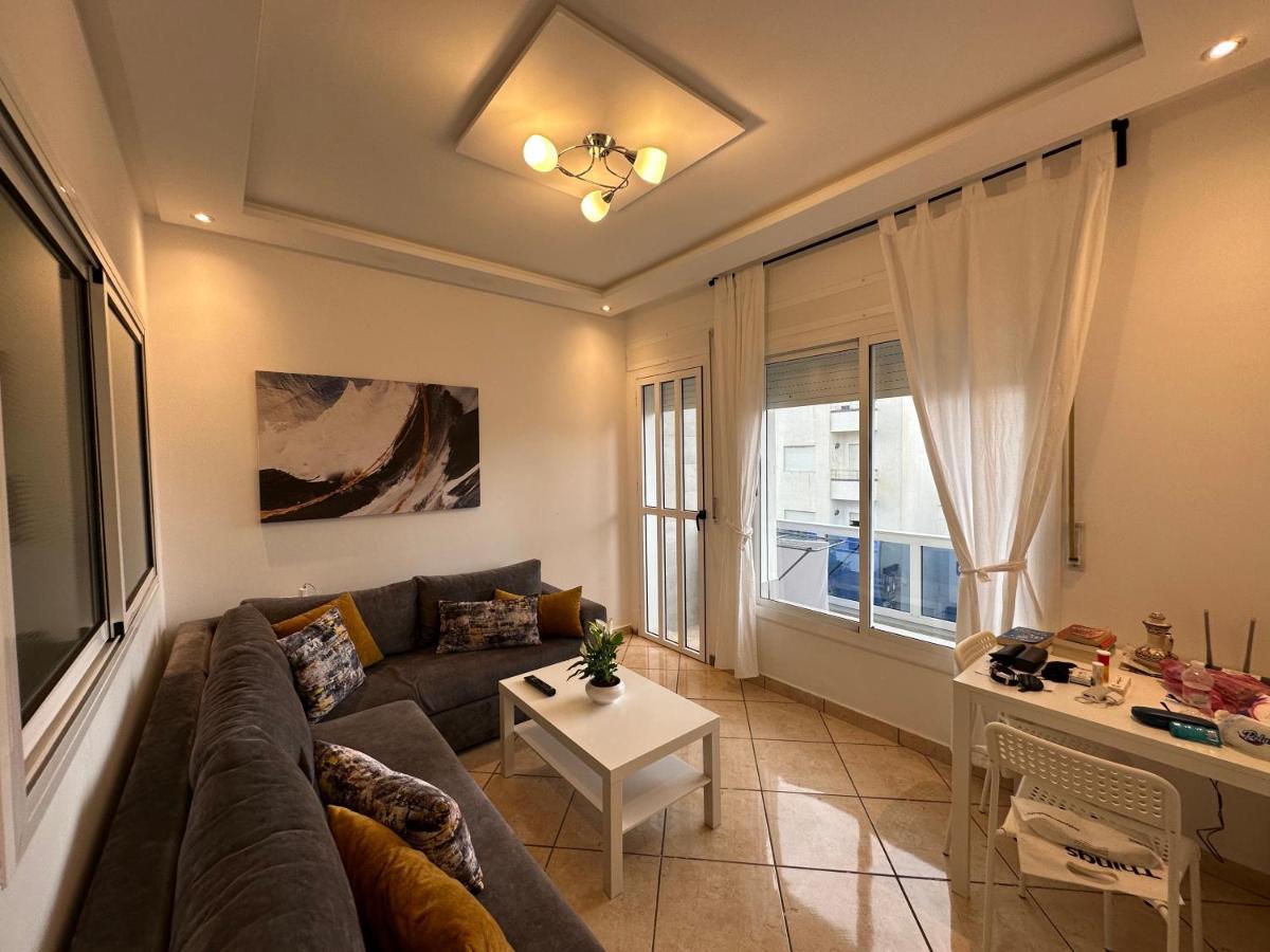 Apartamento Piso céntrico y a pie de playa. Martil Exterior foto