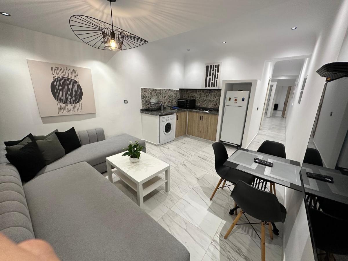 Apartamento Piso céntrico y a pie de playa. Martil Exterior foto