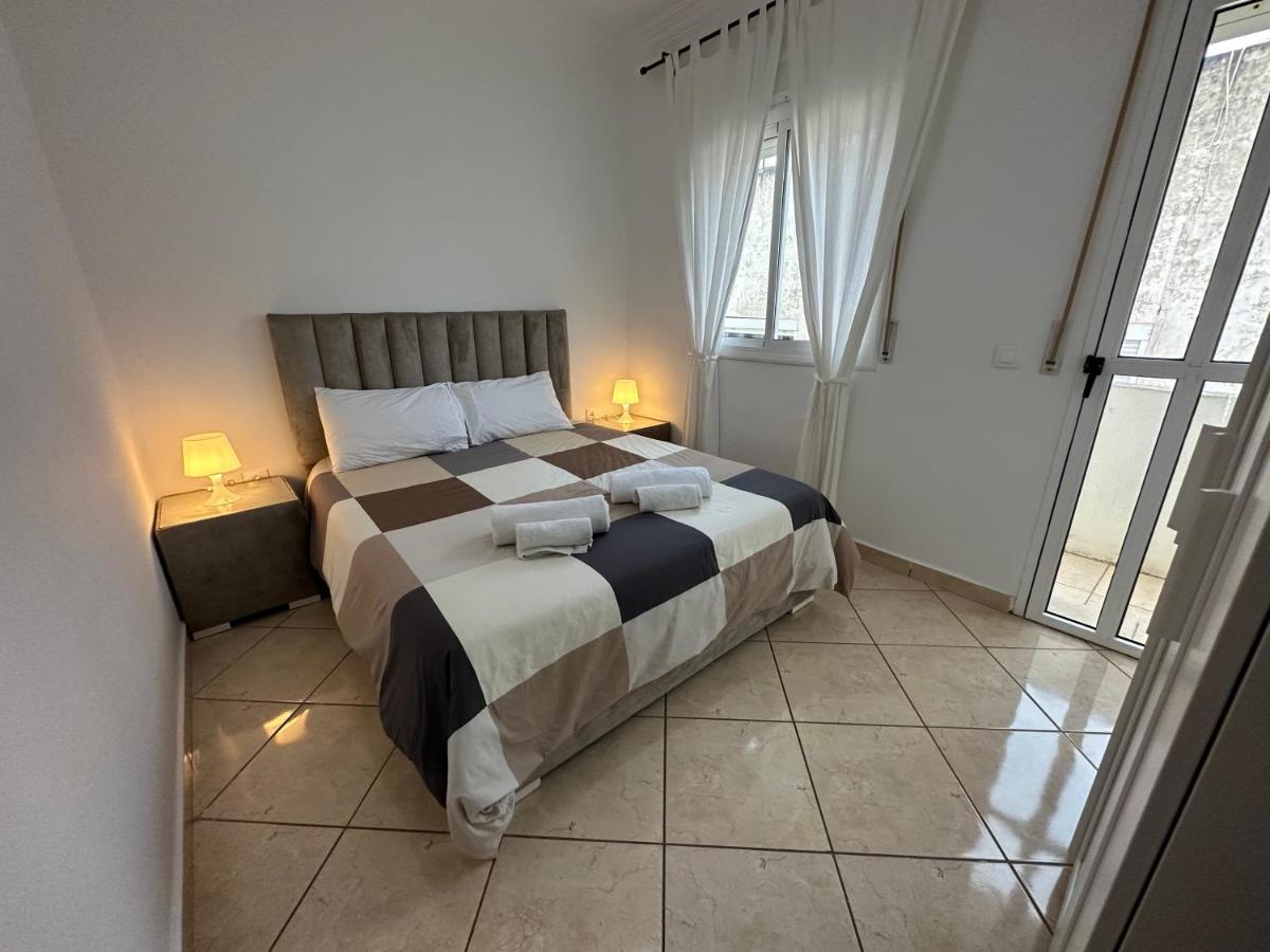 Apartamento Piso céntrico y a pie de playa. Martil Exterior foto